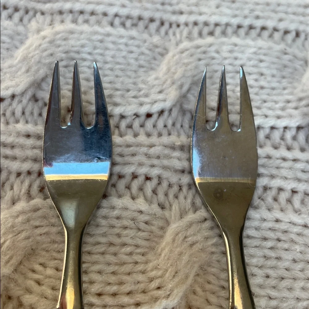 5 VTG Oneida Northland Dardanella stainless steel cocktail/seafood fork flatware